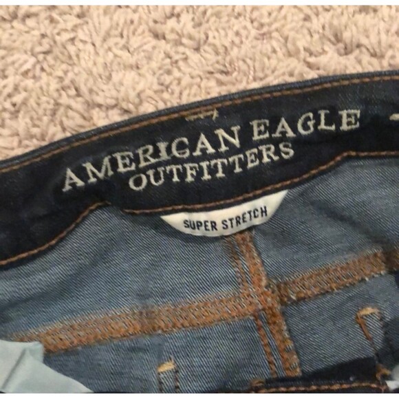 Women's American Eagle Jeggings 2 Regular Distressed Dark Wash - Picture 2 of 4